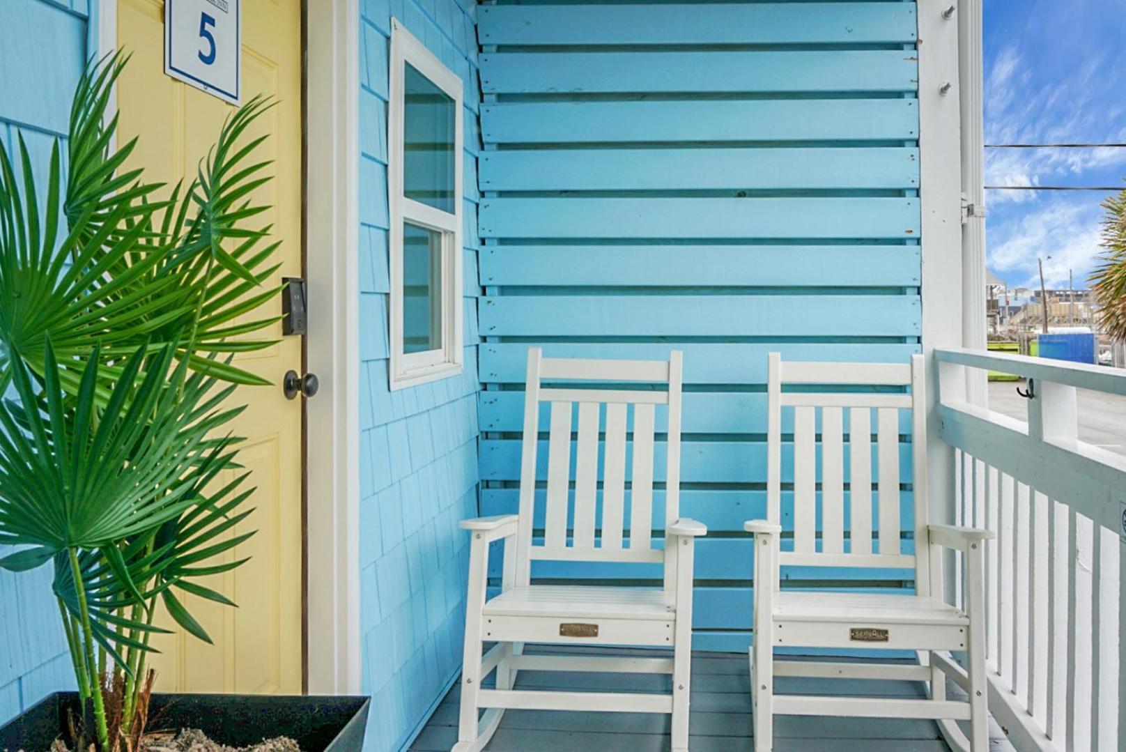 The Boardwalk Inn Carolina Beach Exterior photo