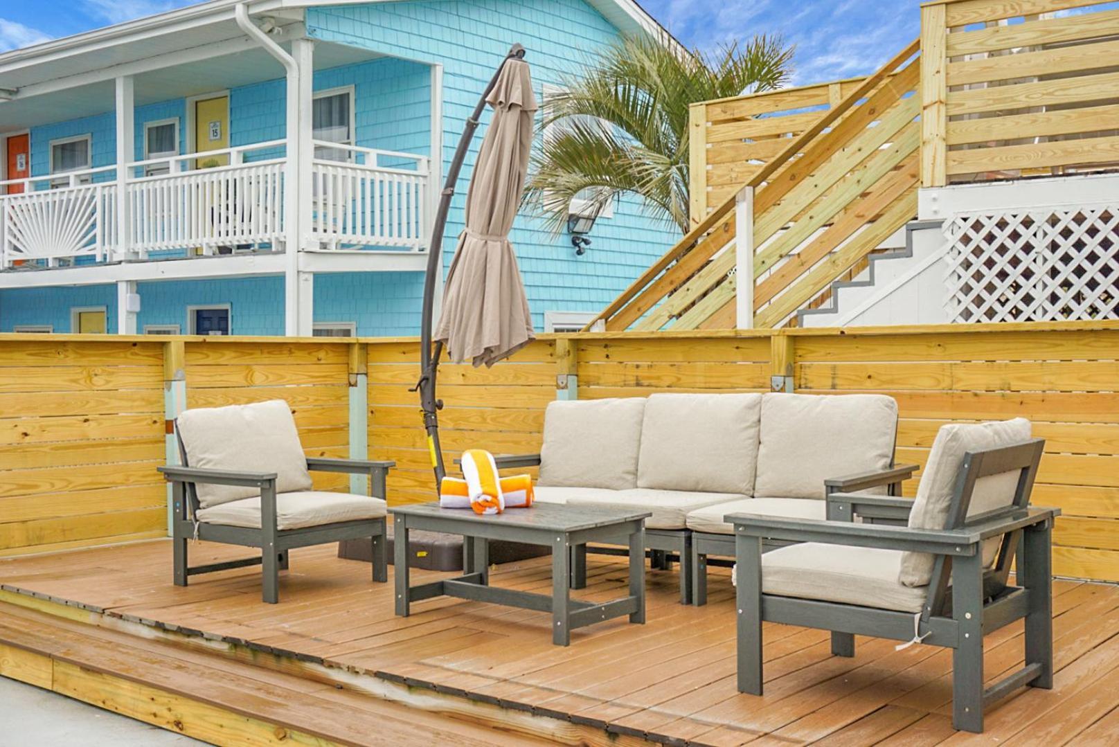 The Boardwalk Inn Carolina Beach Exterior photo