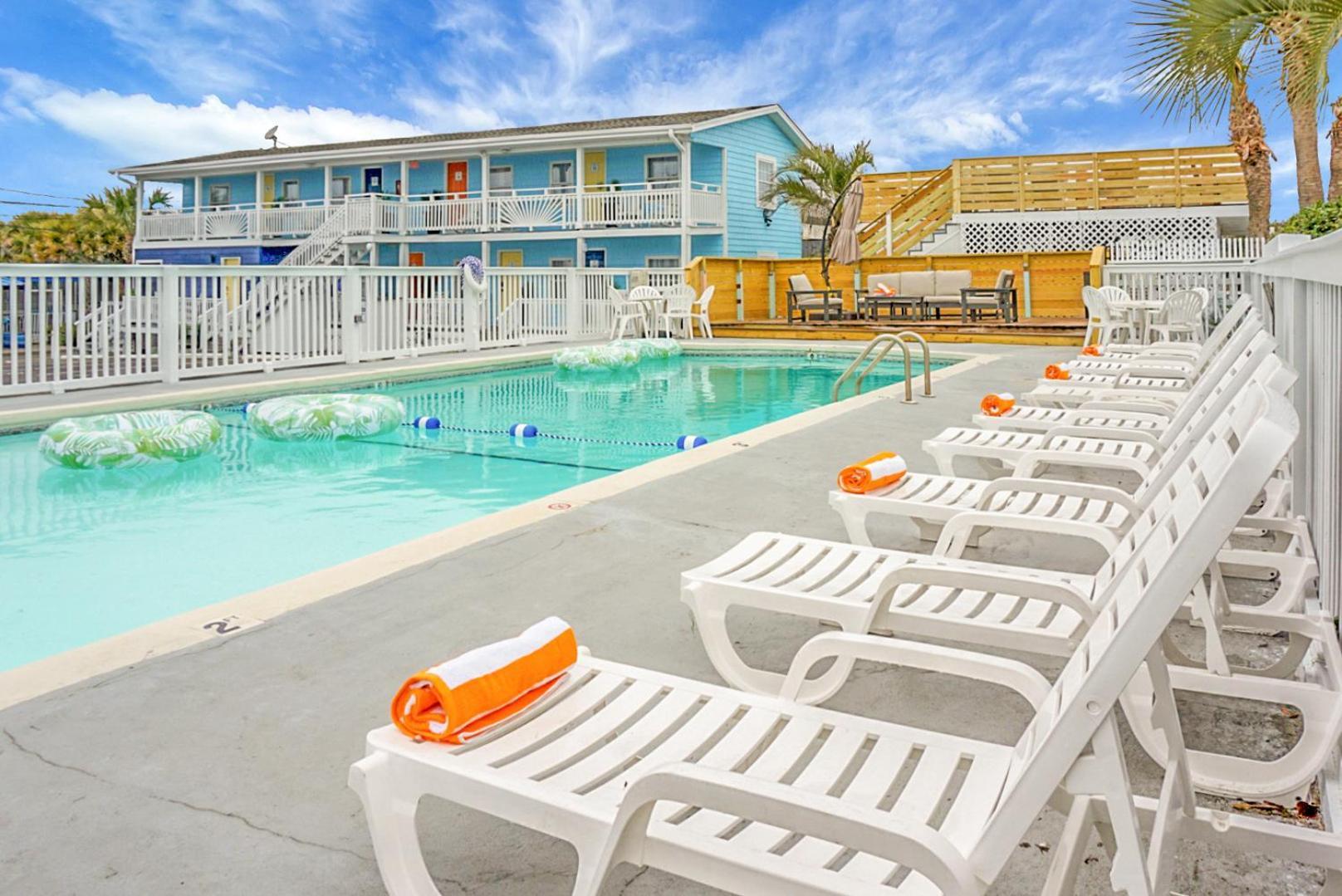 The Boardwalk Inn Carolina Beach Exterior photo